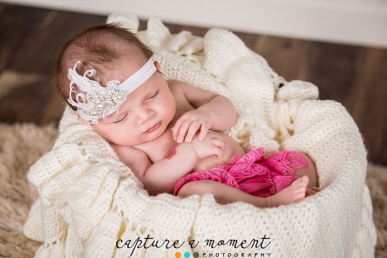 Butterflys & Bows for this Newborn
