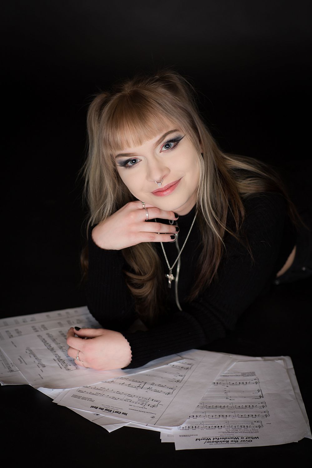 What Makes Capture a Moment Photography the Best Choice for Senior Pictures? 